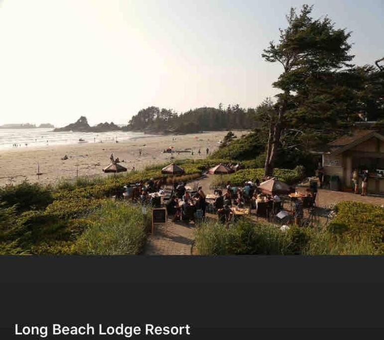 Forest Sweet Retreat Hot Tub & Wood Fired Sauna Ucluelet Bagian luar foto